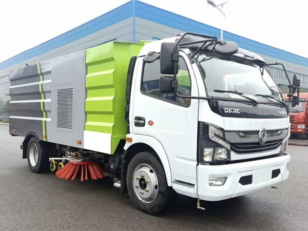 國六東風D7多利卡4水/5塵洗掃車