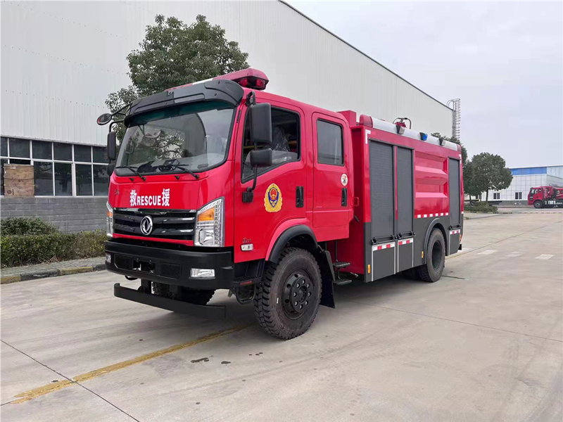 東風全四驅森林消防車