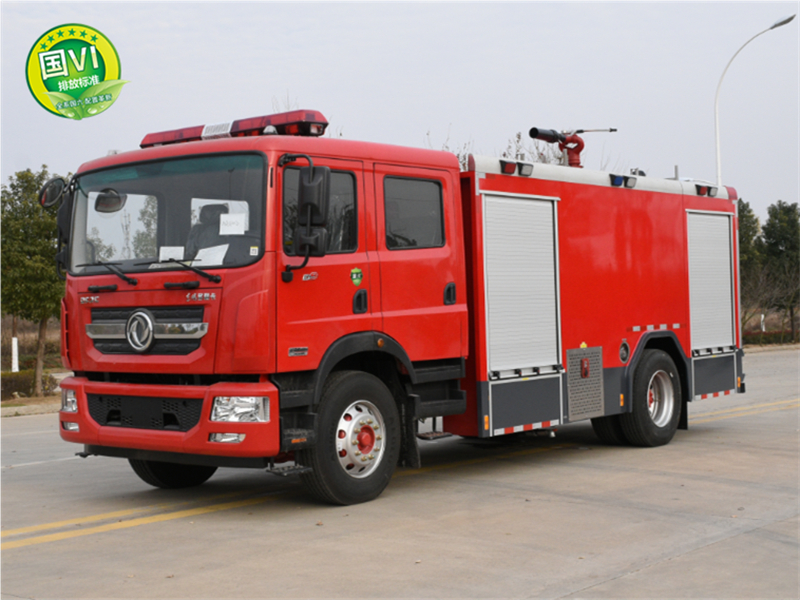 國六8噸東風D9水罐泡沫消防車