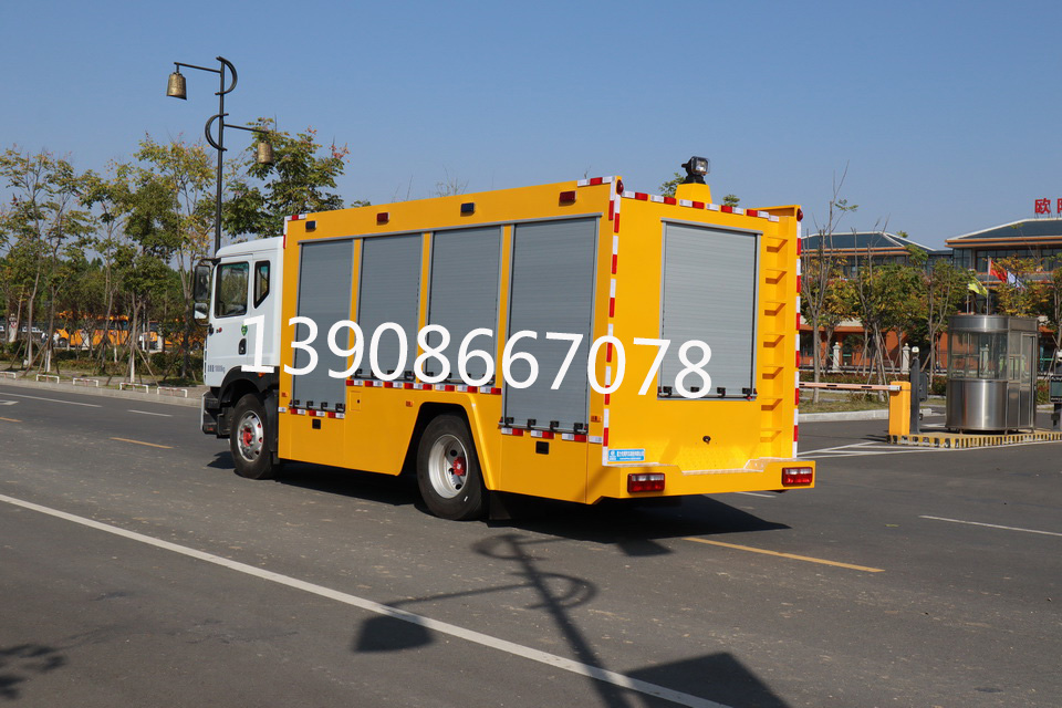 東風D9大流量排水車